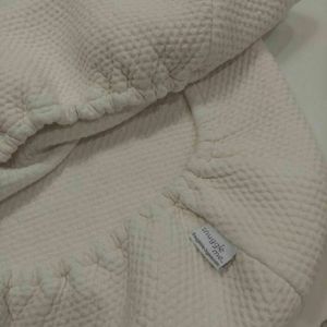 Snuggle me organic waterproof cover